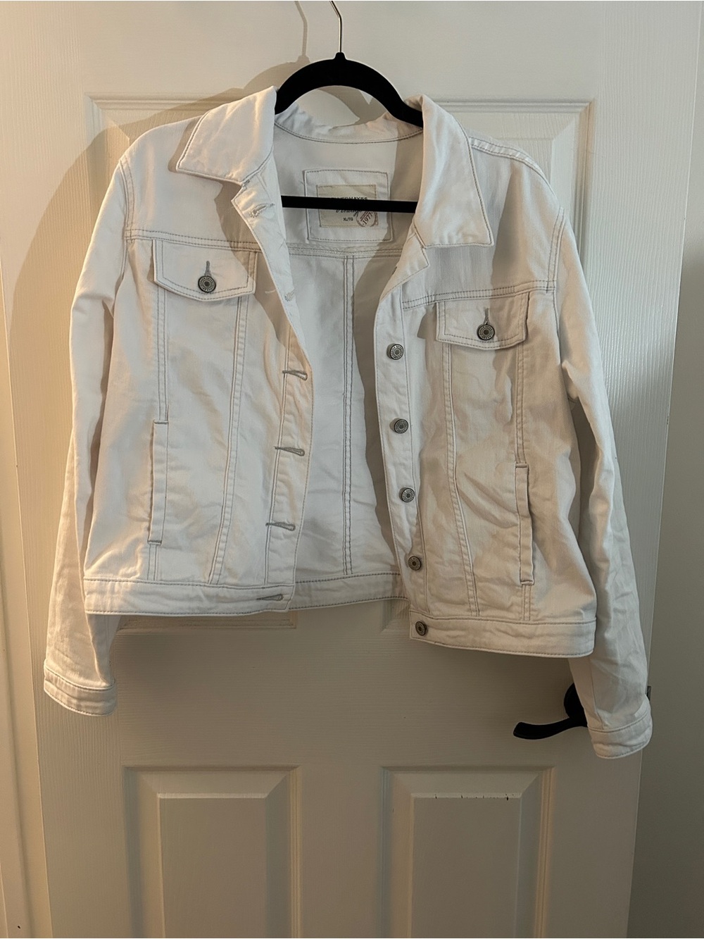 Denver Hayes White Denim Jacket - Women's Trucker Style
